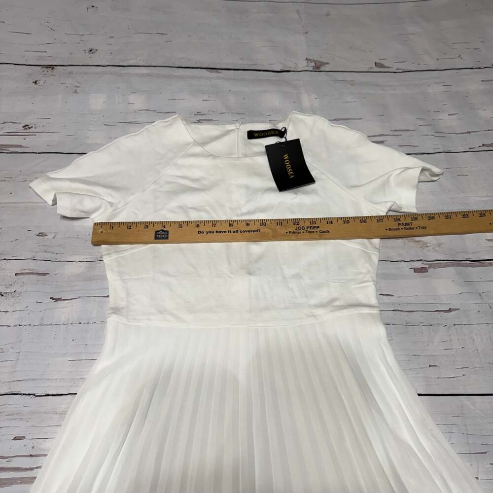 Woosea Women Pleated Dress White Size M Length knee - Picture 7 of 8